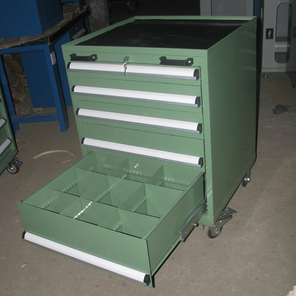 工具（jù）車